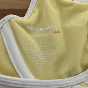 Pacsun Swim Women's Eco Yellow Zebra Juliana Underwire Bikini‎ Top Size Large thumbnail 4
