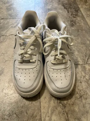 Nike Air Force 1 thumbnail 2