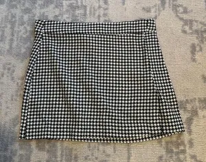 Steve Madden Houndstooth Mini Skirt thumbnail 1