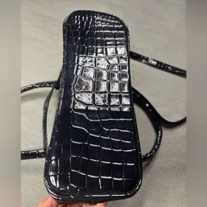 Vintage Renaissance Handicraft Black Patent Croc-Embossed Doctor Bag / Crossbody thumbnail 12