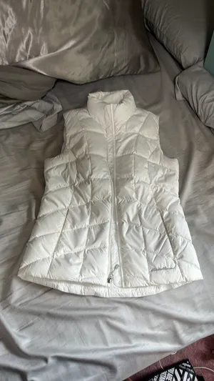 Eddie Bauer White Vest thumbnail 1