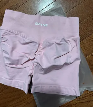 Shorts thumbnail 1