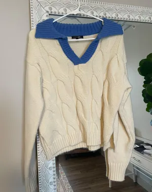 Sweater thumbnail 1