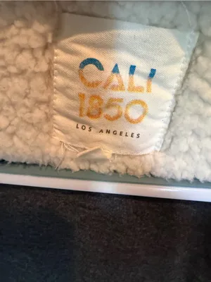 Cream Sherpa Zip-Up Hoodie Jacket thumbnail 2