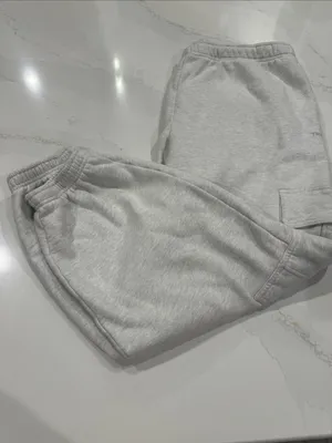 Aritzia TNA Sweatfleece Cozy Fleece‎ Mega Fit Cargo Pants Black Women’s XL thumbnail 3
