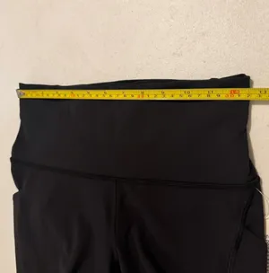 Lululemon Women Black Wunder Train HR Tight 25” Pockets Everlux Quick Dry Size 8 thumbnail 9
