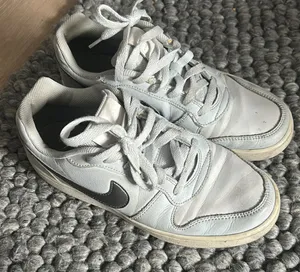 Nike‎ Ebernon Low Blues thumbnail 1