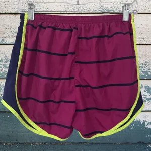 Women's Nike Athletic Shorts‎ thumbnail 5