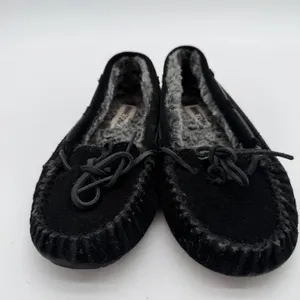 Minnetonka Women's Cally Moccasin Casual Cozy Black Suede Leather size 7 thumbnail 3
