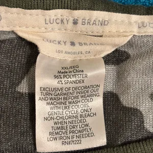 🪖 Lucky Brand Camo Print Soft Knit Tee – Size XL thumbnail 2