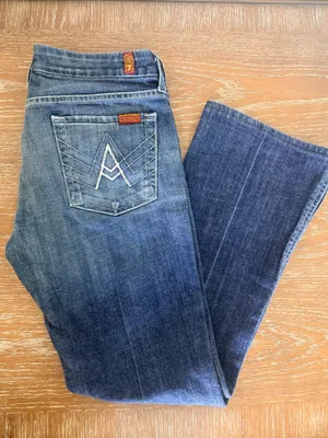 7 For All Mankind Women’s Dark Blue Bootcut Jeans thumbnail 1