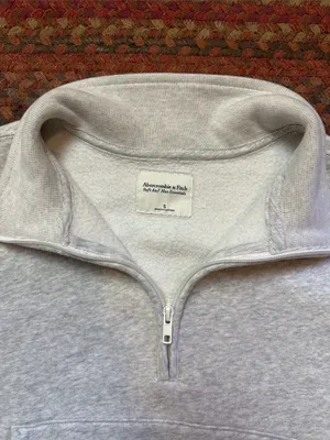 ABERCROMBIE SOFT AF MAX ESSENTIALS Quarter-Zip Cropped Sweatshirt thumbnail 2