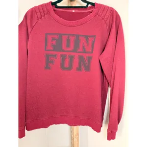 Sunrise E Company SRL Burgundy FUN FUN Graphic Sweatshirt Moto Shoulder Large thumbnail 3