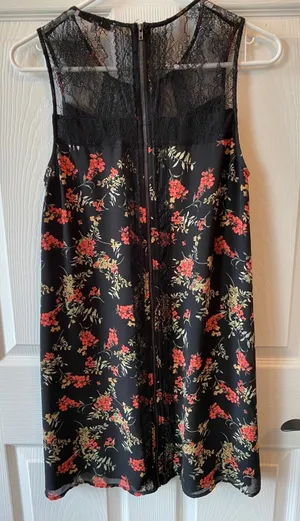 Sleeveless Dress‎ thumbnail 1