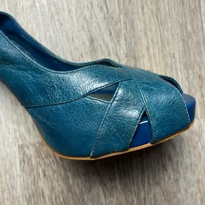 Steve Madden Leather Marlene Teal Peep Toe Heels thumbnail 6