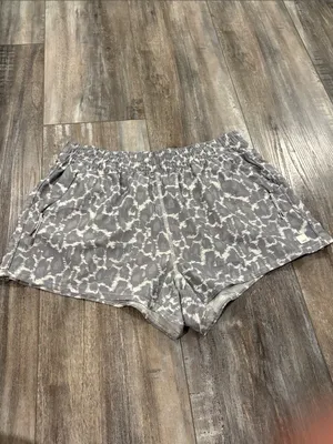 VUORI Women's Dash Mid Rise Leopard Print Running Shorts, Opal Spots (Gray) XL thumbnail 8