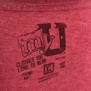 University of South Carolina Fighting Gamecocks V-Neck Tee Size XL (Runs Small) thumbnail 12