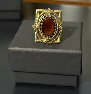 Gold thumbnail 1