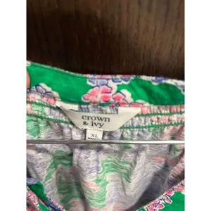 Crown & Ivy floral tank top size XL thumbnail 3