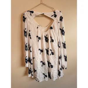 Free People Dress Women XS White Embroidered Rayon Boho Mini Back Cutout thumbnail 7