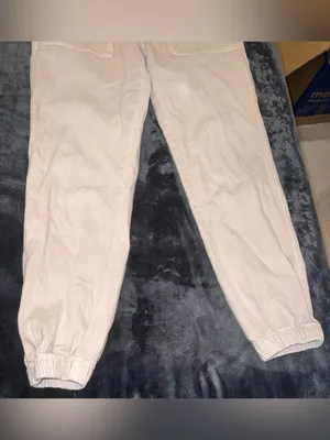 American Eagle Stretch Tomgirl Utility Jogger in Cream Size 2 Regular thumbnail 11