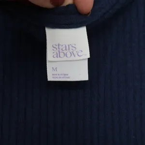 Stars Above Tank Top Womens M Ribbed Navy Blue Sleeveless Scoop Neck Excellent thumbnail 2