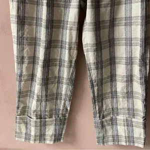 Cream Plaid Cuffed Hem Pants 26" Waist EUC thumbnail 11