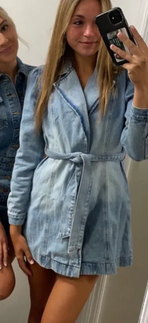 Vici Denim Blazer Dress thumbnail 3