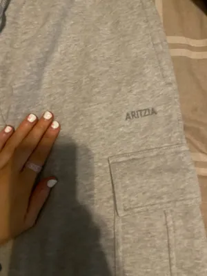 Aritzia Cargo Sweatpants TNA thumbnail 2