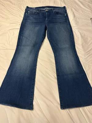 MOTHER The Down Low Weekender Heel in the color High Tide -Flare Jeans - Size 34 thumbnail 4