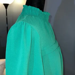 Faith and Joy Size M Emerald Green Blouse thumbnail 4