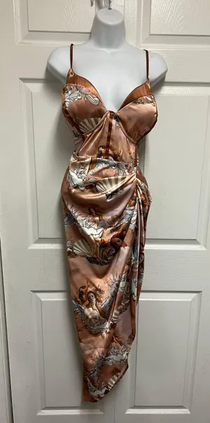 SheIn Figure Graphic Ruched Split Thigh Satin Cami Dress thumbnail 3