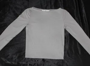H&M gray fitted long sleeve top thumbnail 1