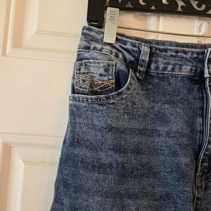 Bootcut Jeans Women's Size XL 30x29 HighRise Denim Acid Washed Super Stretch thumbnail 3