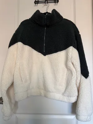 Sage Fleece Pullover Quarter-Zip thumbnail 1