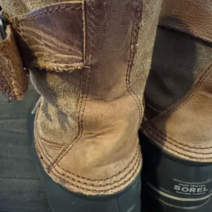 Sorel Tan and Brown Boots women’s 9 thumbnail 5
