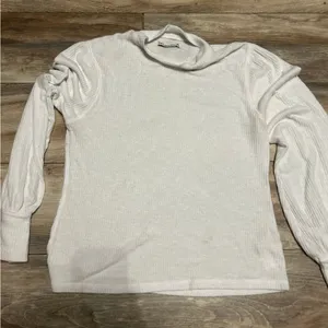 Abercrombie and fitch shirt thumbnail 1