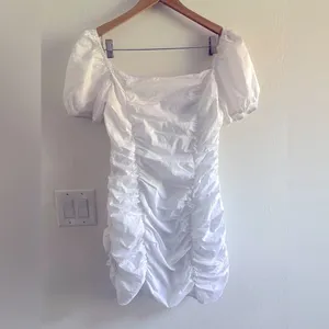 Superdown Rumor Ruched Dress in White‎ Sz L thumbnail 5