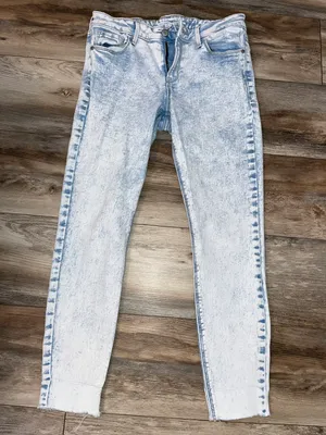 Old Navy Vintage Wash Rockstar Super Skinny Jeans thumbnail 1
