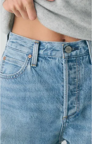 Aritzia Denim Forum the '90s Vintage Lo-Rise Straight Jeans thumbnail 2