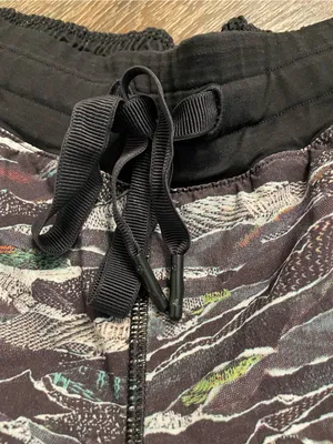 lululemon athletica Black Patterned Run Hotty Hot Short Accents Size 10 thumbnail 6