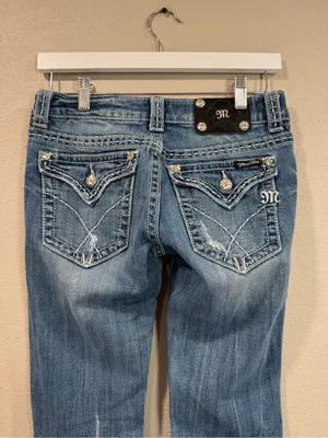 Miss Me Bootcut 26x 31 1/2 thumbnail 4