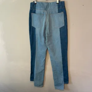 Good American Good Boy Two-Tone Step Hem High Waist Boyfriend Jeans 8/29 thumbnail 3