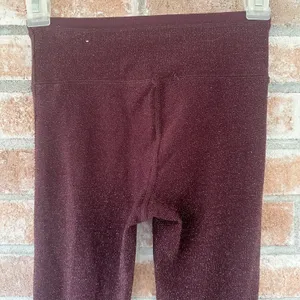 NWT Aerie Glitter Chill Play Move Leggings Maroon XS thumbnail 5
