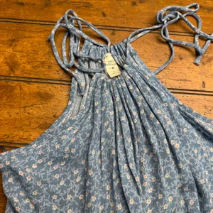Lazy Sundays Blue Floral Tiered‎ Halter Tank Top Size L Made in USA thumbnail 2