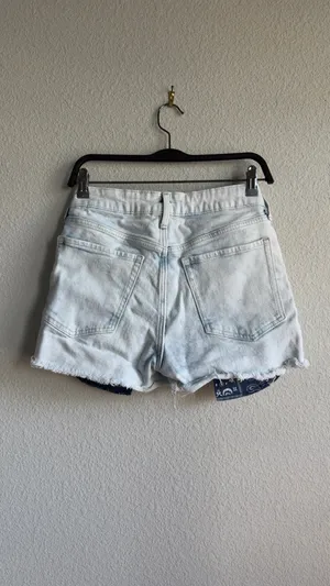 Old Navy Bandana Detail Denim Shorts Size 6 thumbnail 4