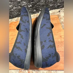 Clarks Size 10 Carly Navy Camo Knit Dream Loafer thumbnail 4