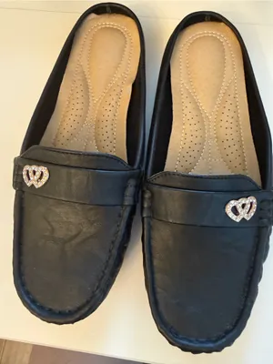 Black Women's Slip-On Loafers with Heart Rhinestone Accent thumbnail 1
