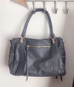 ✨Large Handbag✨ Gray thumbnail 2