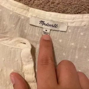Madewell cream textured‎ button down blouse M thumbnail 6